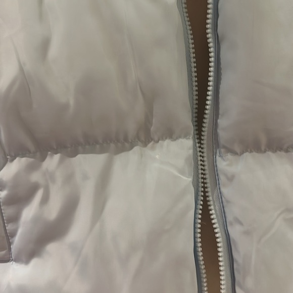 Light Blue Puffer Vest - Picture 4 of 6